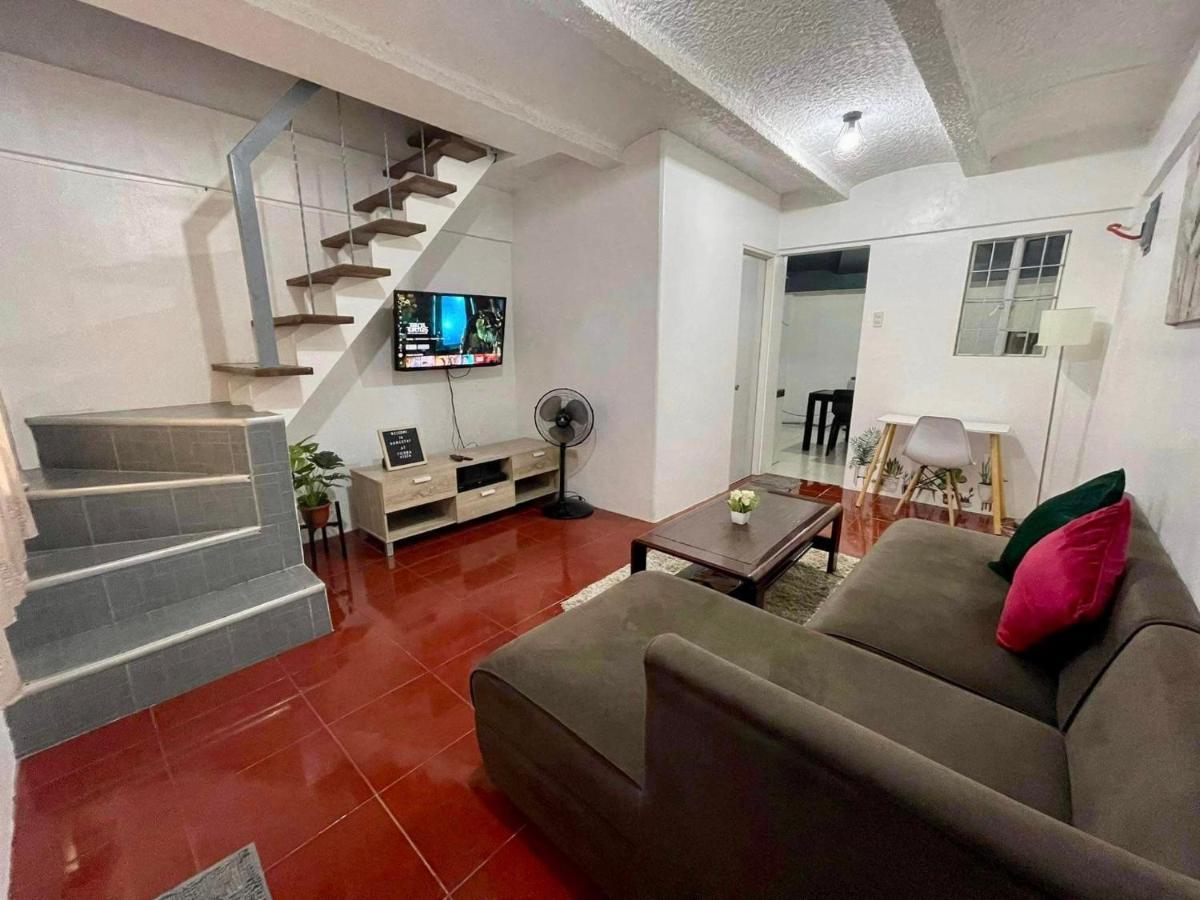Transient At Tierra Vista Near Sm Dasma With Wifi And Netflix Apartment *